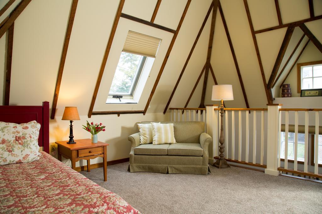Four Chimneys Inn Bennington Dış mekan fotoğraf