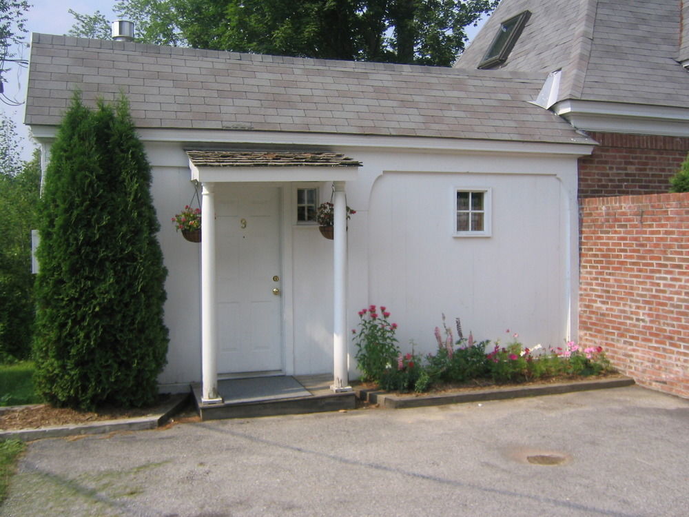 Four Chimneys Inn Bennington Dış mekan fotoğraf