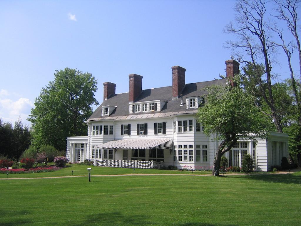 Four Chimneys Inn Bennington Dış mekan fotoğraf